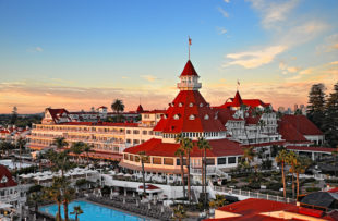 22-hotel-del-coronado-property-pool-sunset-turret-14-jbahu-med