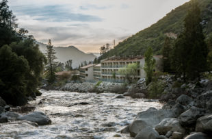 Yosemite View Lodge - Damian Riley (1)